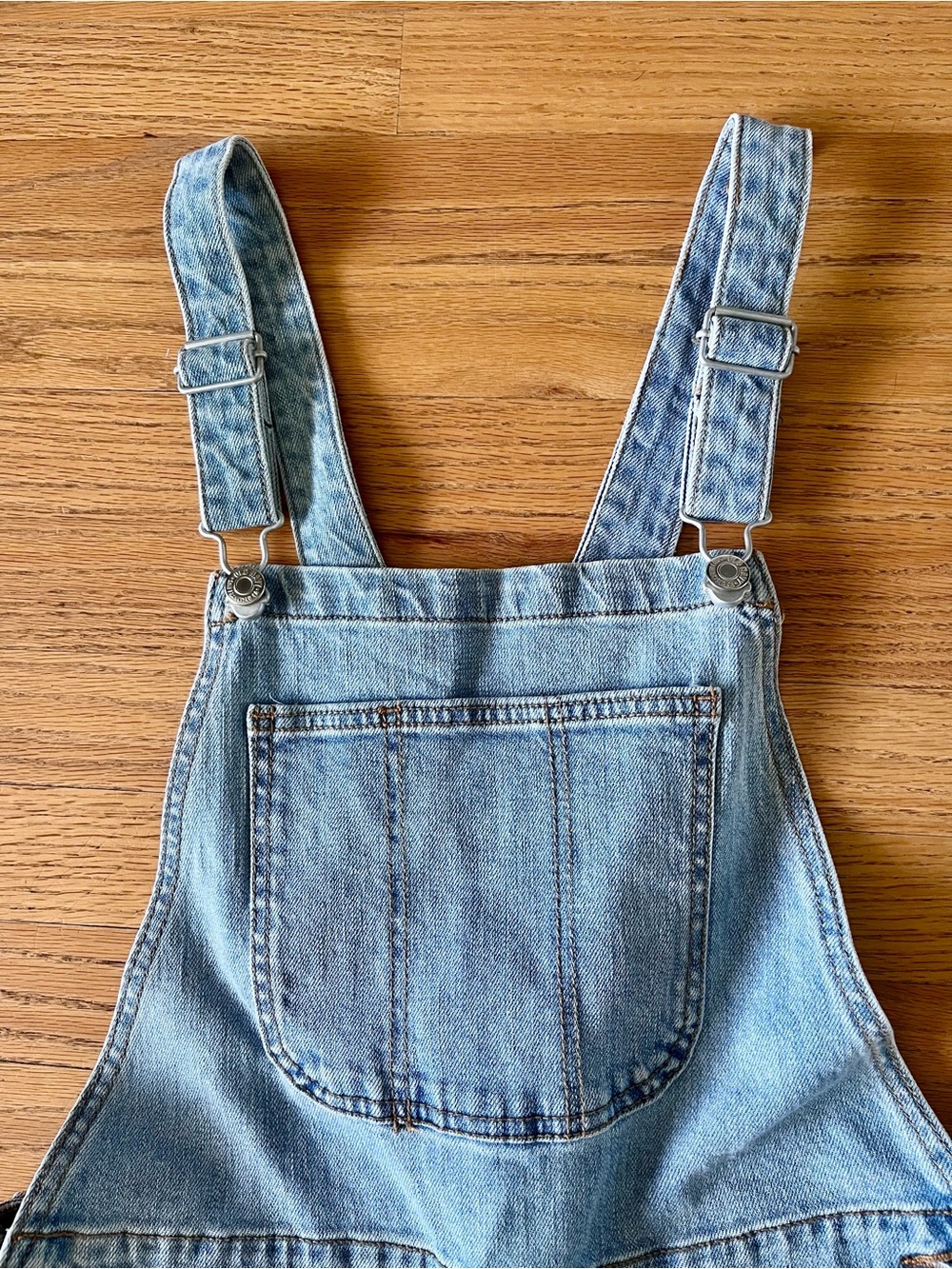 Women’s denim overalls sz 8 - Picture 2 of 4